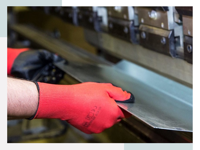 Гибка металла в Великий Устюг от 611 руб. - Надёжно и быстро